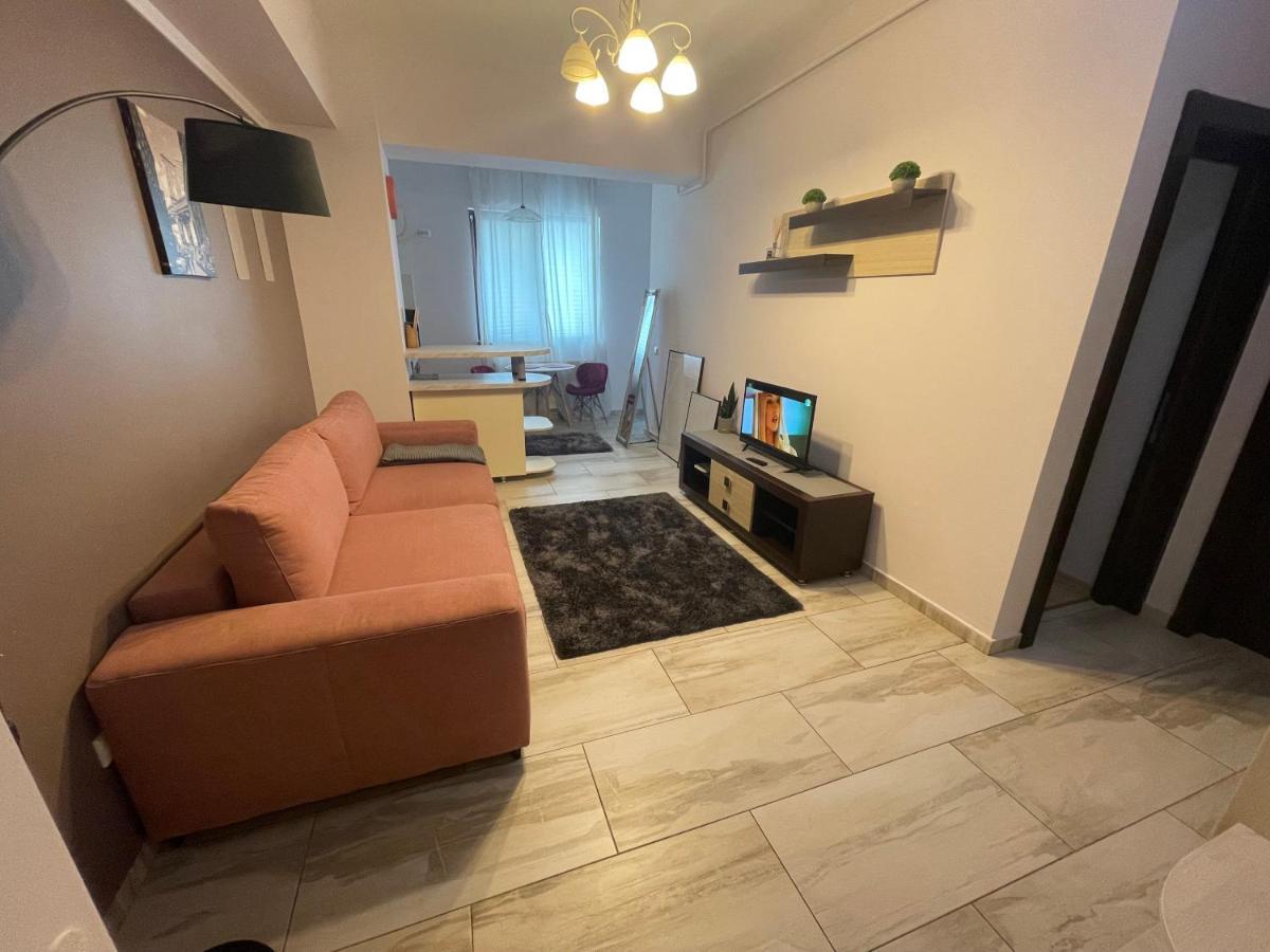 Apartmán Le Lupin / Center Iasi Exteriér fotografie